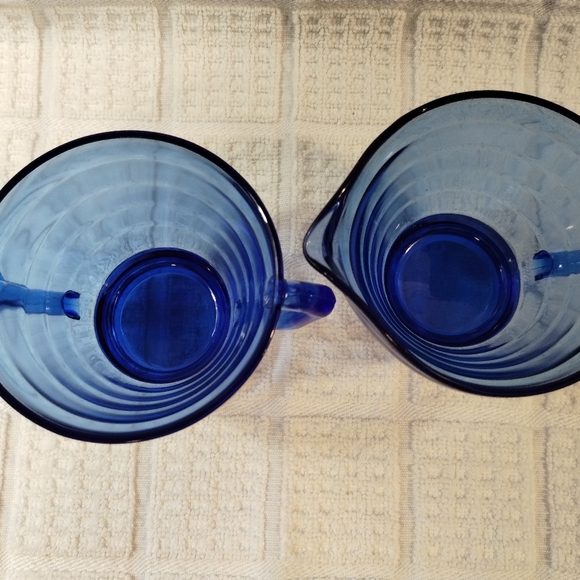 Vintage Hazel Atlas Cobalt blue creamer & sugar set - Picture 6 of 8